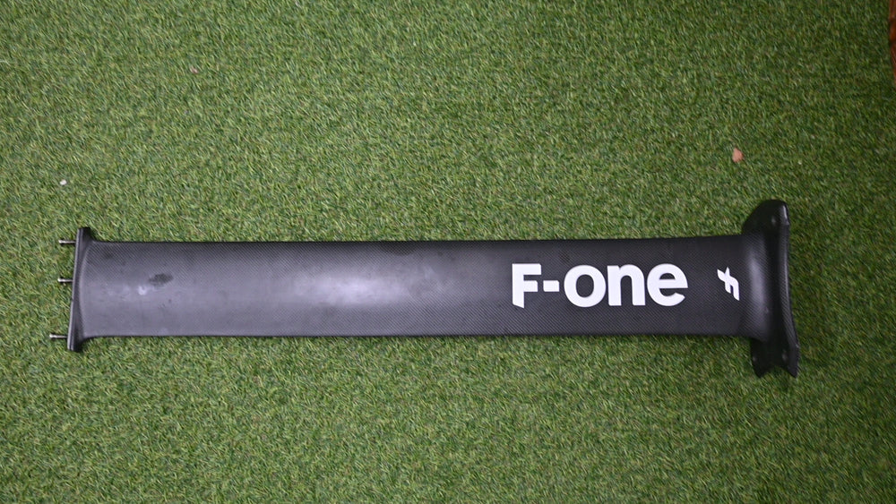 Used F-One 16mm 85 Carbon Mast T1